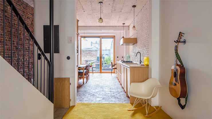 Renovation of a 1930s townhouse in Lille