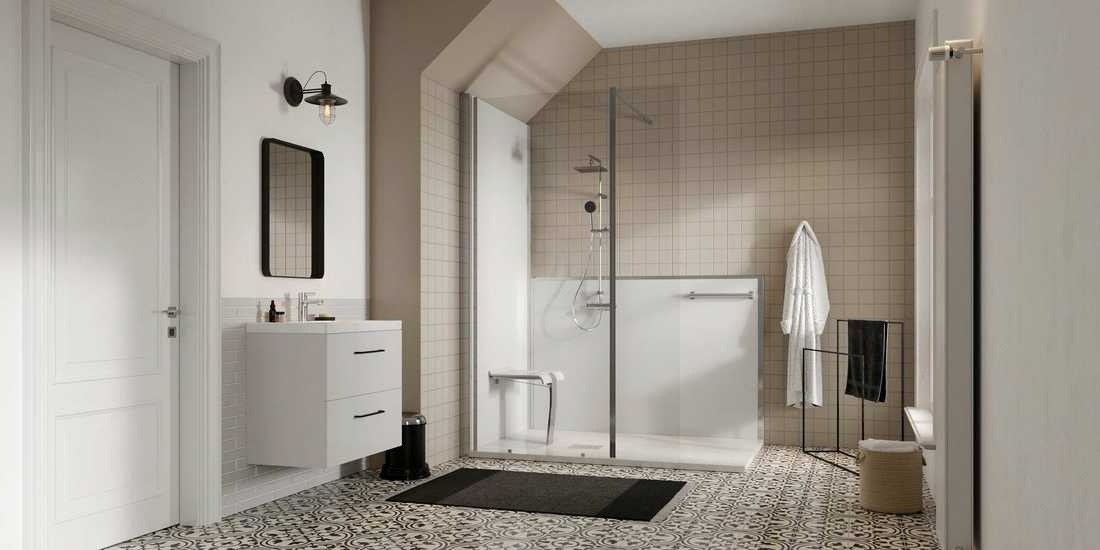 Salle de bain adaptée par un architecte ergothérapeute aux PMR - personne à mobilité réduite